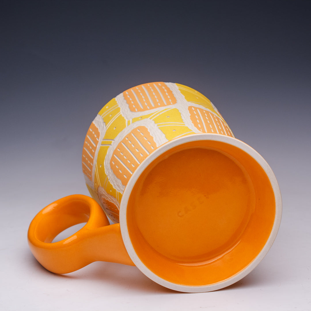 14 oz. Carved Orange and Tangerine Mug