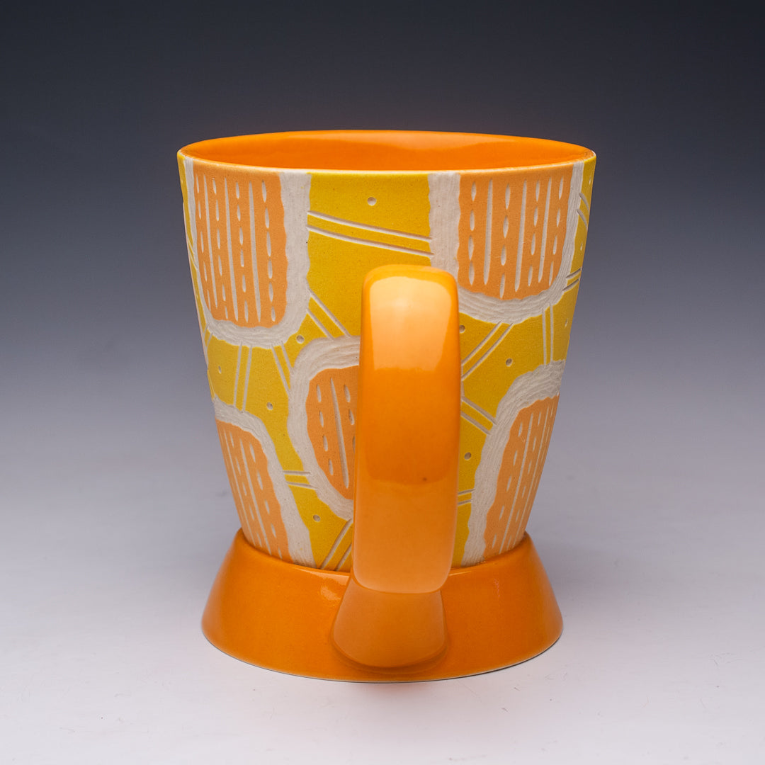 14 oz. Carved Orange and Tangerine Mug