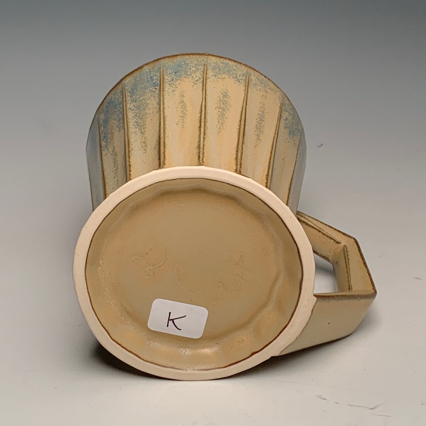 Variegated Tan Ridged Mug