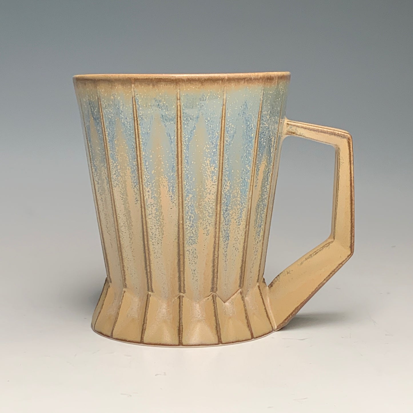 Variegated Tan Ridged Mug